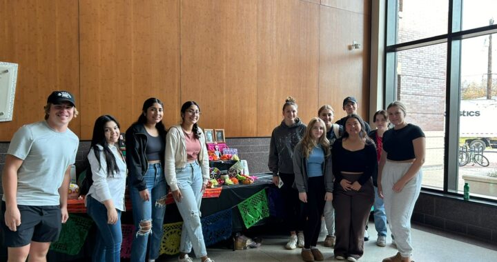 Dia de Muertos - UW Sheboygan